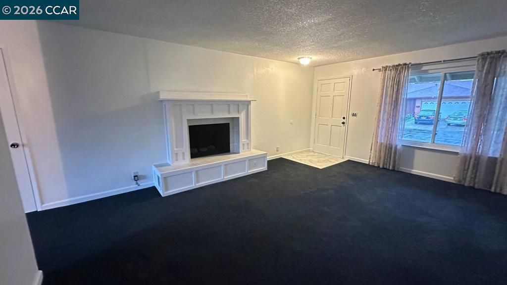 Image 5 of property listing at 2513 Sunrise Dr, Fairfield, CA 94533