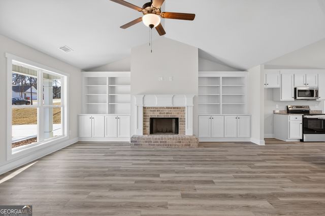 184 Meagan Street 71, Statham, GA 30666