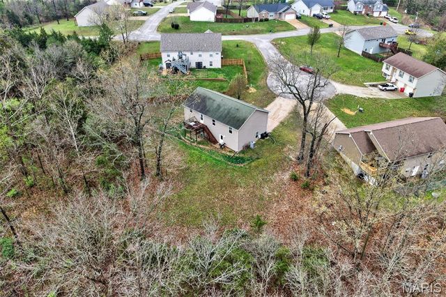 14135 Hopi Ln., Dixon, MO 65459