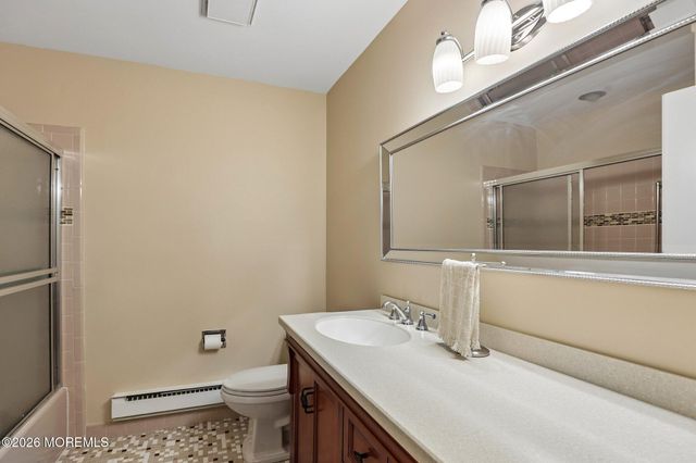 14B Cambridge Circle, Manchester, NJ 08759