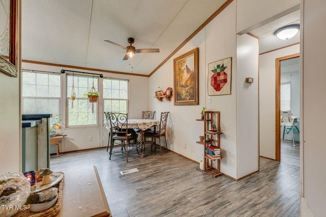 320 Clearwater Drive, Kingsport, TN 37664