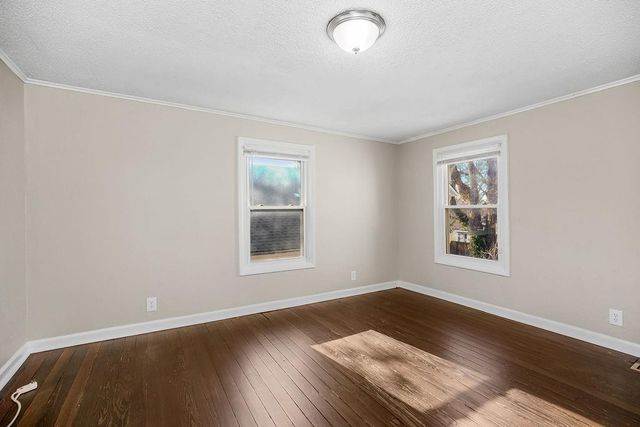 734 S Hawthorne Avenue, Independence, MO 64053