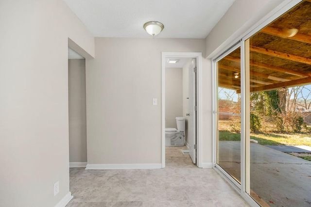 734 S Hawthorne Avenue, Independence, MO 64053