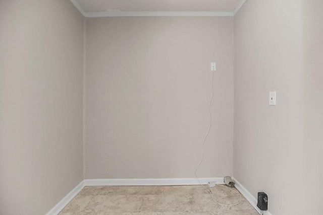 734 S Hawthorne Avenue, Independence, MO 64053