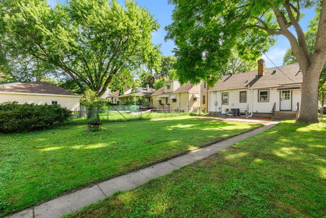 2930 Cleveland Street NE, Minneapolis, MN 55418