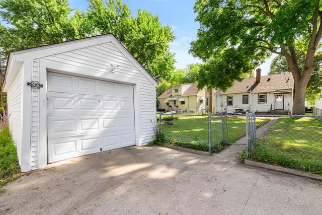 2930 Cleveland Street NE, Minneapolis, MN 55418