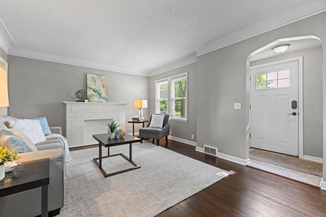 2930 Cleveland Street NE, Minneapolis, MN 55418