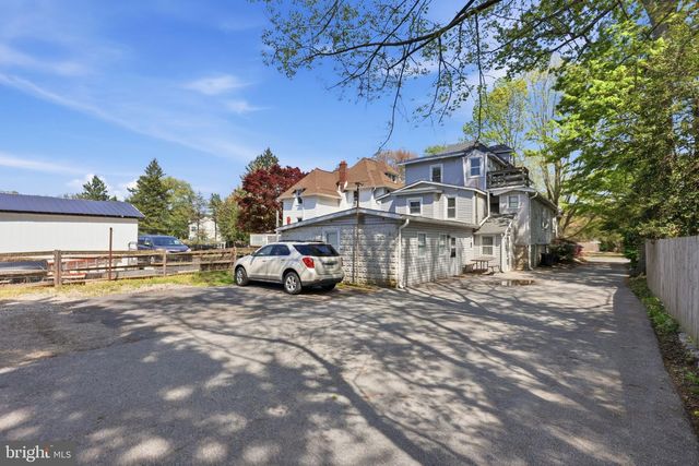 1151 MORTON AVE, Folsom, PA 19033