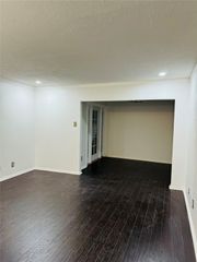 4323 Brown Street 139, Dallas, TX 75219