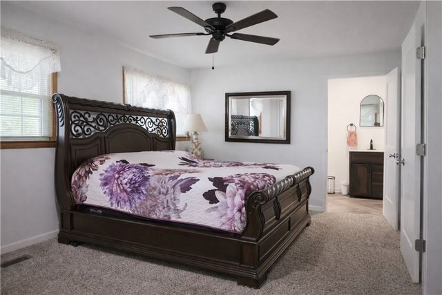 9432 81 S Highway, Iva, SC 29655