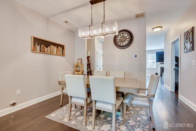 168 Savoth Lane, Colonia, NJ 07067