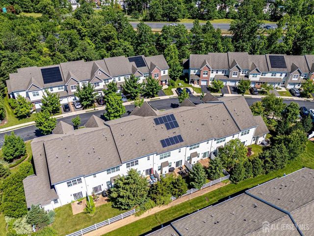 168 Savoth Lane, Colonia, NJ 07067