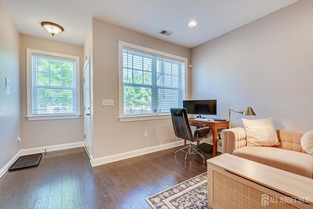 168 Savoth Lane, Colonia, NJ 07067