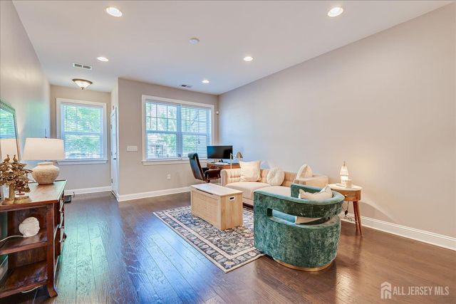 168 Savoth Lane, Colonia, NJ 07067