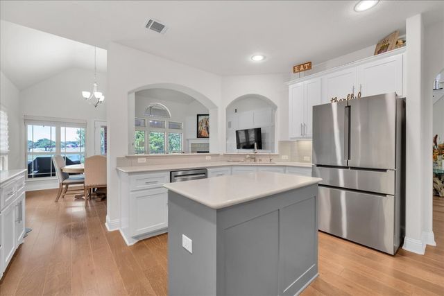 1229 Ardglass Trail, Corinth, TX 76210