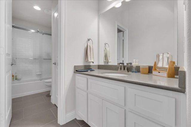 1229 Ardglass Trail, Corinth, TX 76210