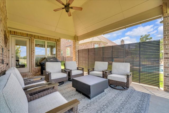 1229 Ardglass Trail, Corinth, TX 76210