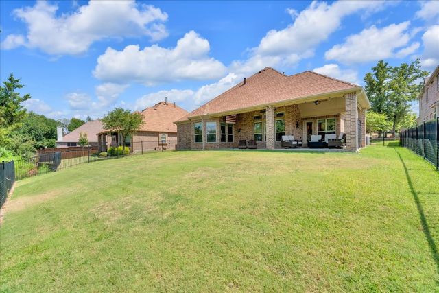 1229 Ardglass Trail, Corinth, TX 76210