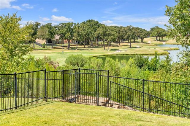 1229 Ardglass Trail, Corinth, TX 76210