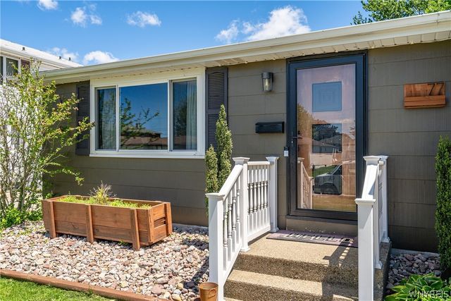 77 Judith Drive, Cheektowaga, NY 14227