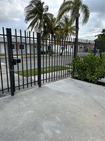 551 SW 57th Ave 1, Miami, FL 33144