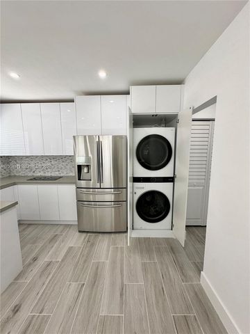 551 SW 57th Ave 1, Miami, FL 33144