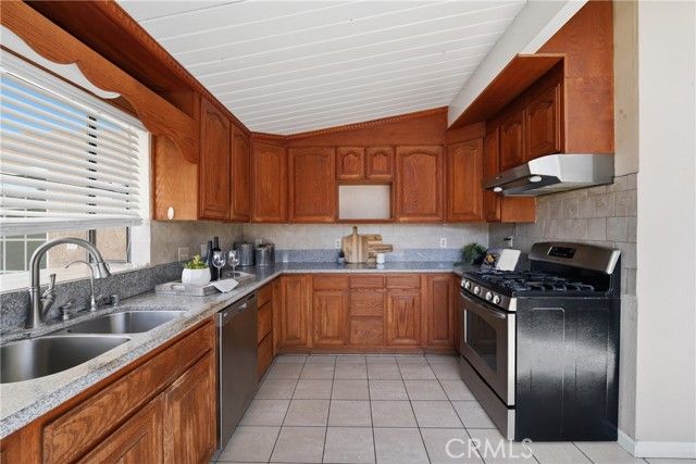 13515 Bona Vista, La Mirada, CA 90638