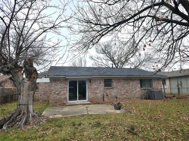 1106 Intervale Drive, Garland, TX 75043