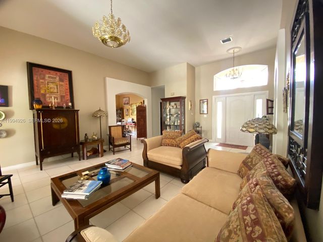 656 NW 129th Pl, Miami, FL 33182