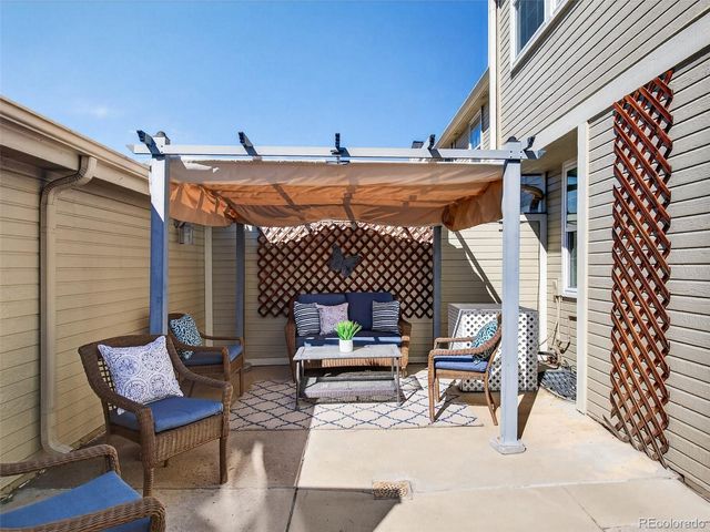 7244 E Briarwood Circle, Centennial, CO 80112