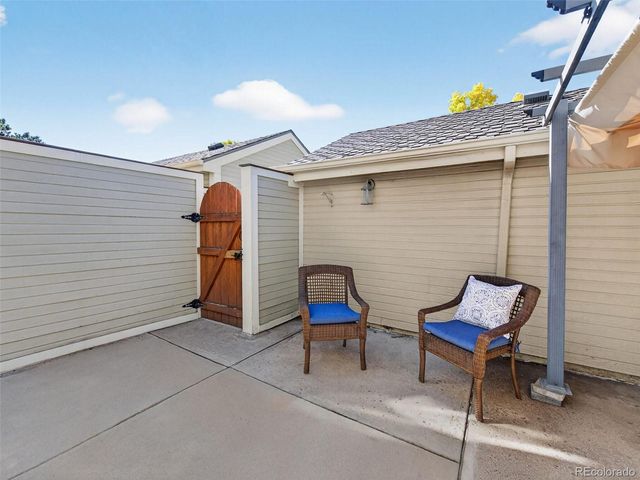 7244 E Briarwood Circle, Centennial, CO 80112