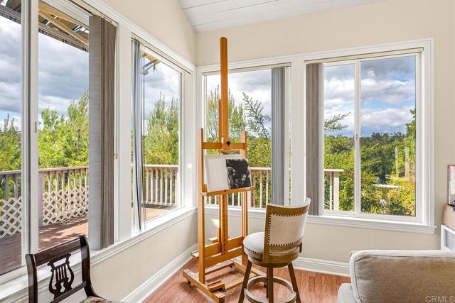 2557 Live Oak Park Rd, Fallbrook, CA 92028