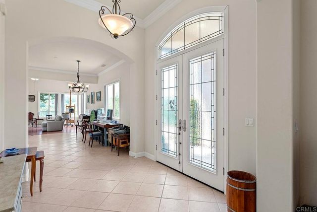 2557 Live Oak Park Rd, Fallbrook, CA 92028