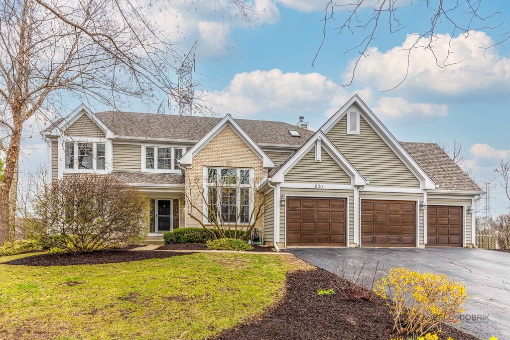 1800 Darnell Street, Libertyville, IL 60048