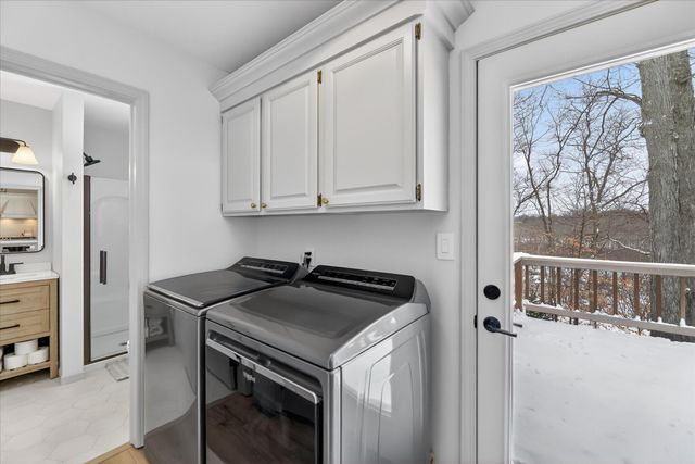 70070 2nd Avenue, South Haven, MI 49090