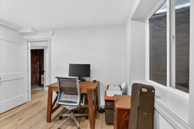 70070 2nd Avenue, South Haven, MI 49090