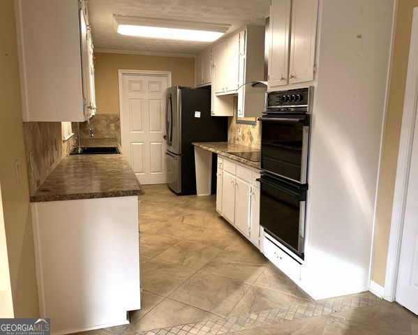 2656 Sandpiper Drive, Tucker, GA 30084