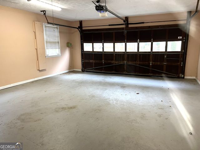 2656 Sandpiper Drive, Tucker, GA 30084