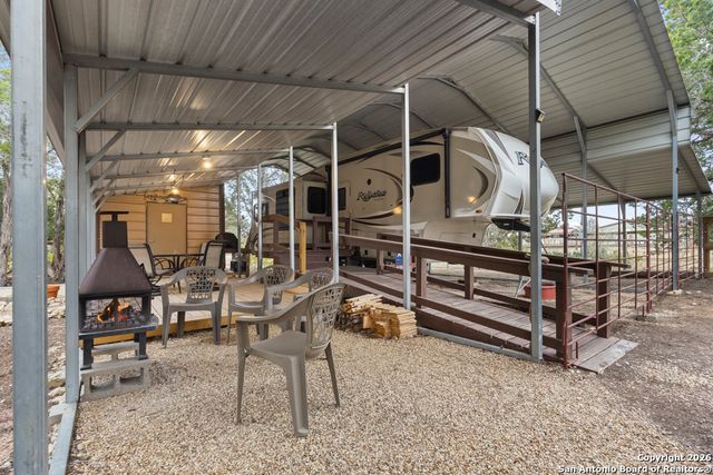 295 PR 1511, Bandera, TX 78003