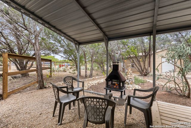 295 PR 1511, Bandera, TX 78003