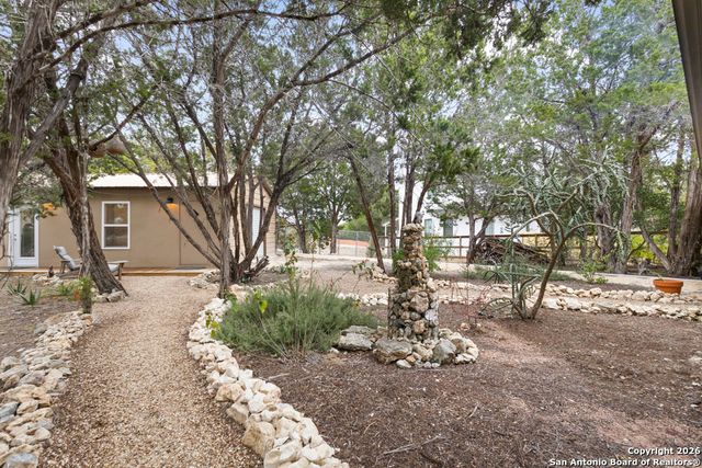 295 PR 1511, Bandera, TX 78003