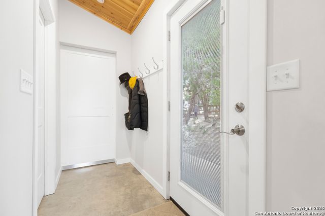 295 PR 1511, Bandera, TX 78003