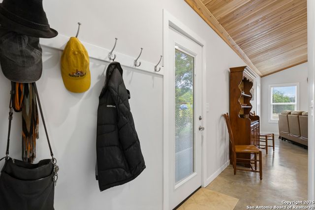 295 PR 1511, Bandera, TX 78003