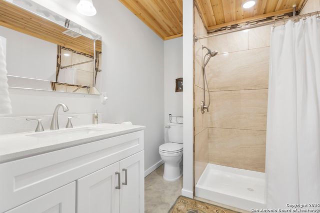 295 PR 1511, Bandera, TX 78003