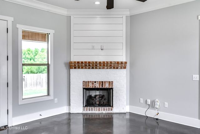 810 Emmas Way, Brandon, MS 39042
