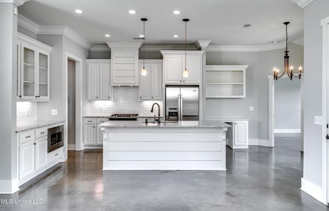 810 Emmas Way, Brandon, MS 39042