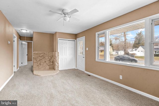 811 N NEW ST, Clayton, NJ 08312