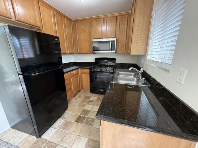 525 Calle Montecito 122, Oceanside, CA 92057