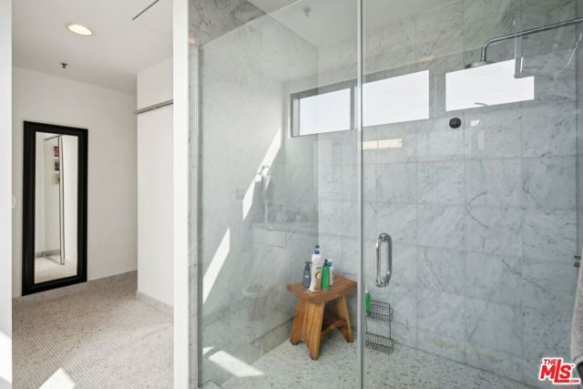 815 Hampton Drive 3, Venice (los Angeles), CA 90291