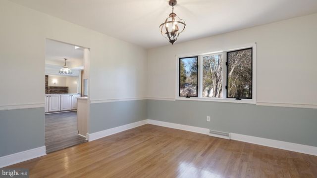 2548 DAMIAN DR, Hatboro, PA 19040